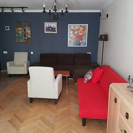 Apartment Ramaz Tbilisi Buitenkant foto