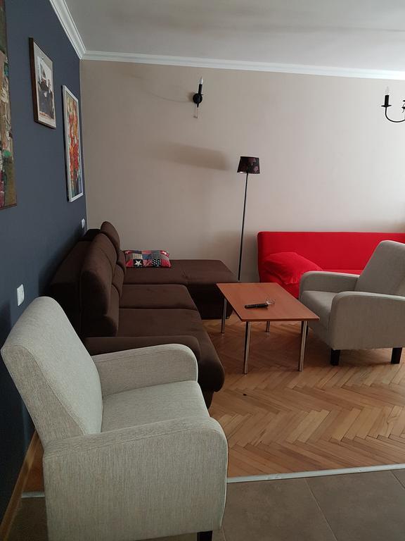 Apartment Ramaz Tbilisi Buitenkant foto