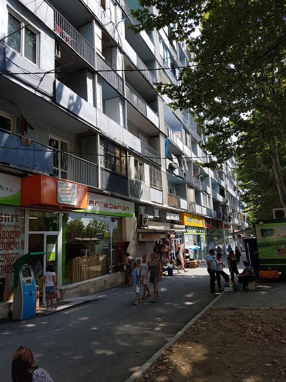 Apartment Ramaz Tbilisi Buitenkant foto